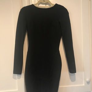 Long sleeve bodycon open back dress